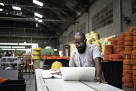 L’IA industrielle passe du laboratoire à l’atelier